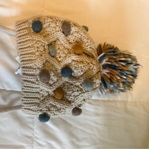 Cozy Cream Knit Pom-Pom Hat for baby
